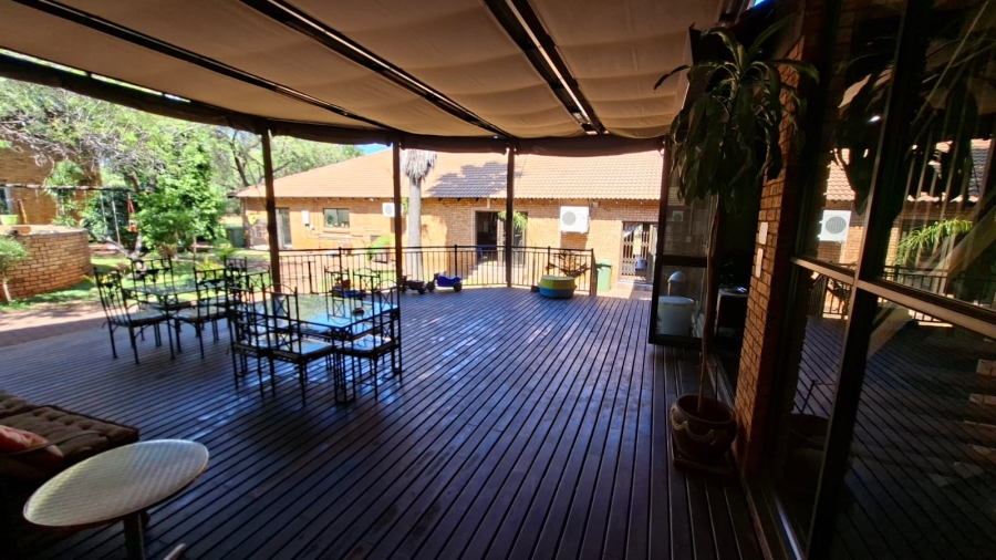 5 Bedroom Property for Sale in Rietvly A H North West